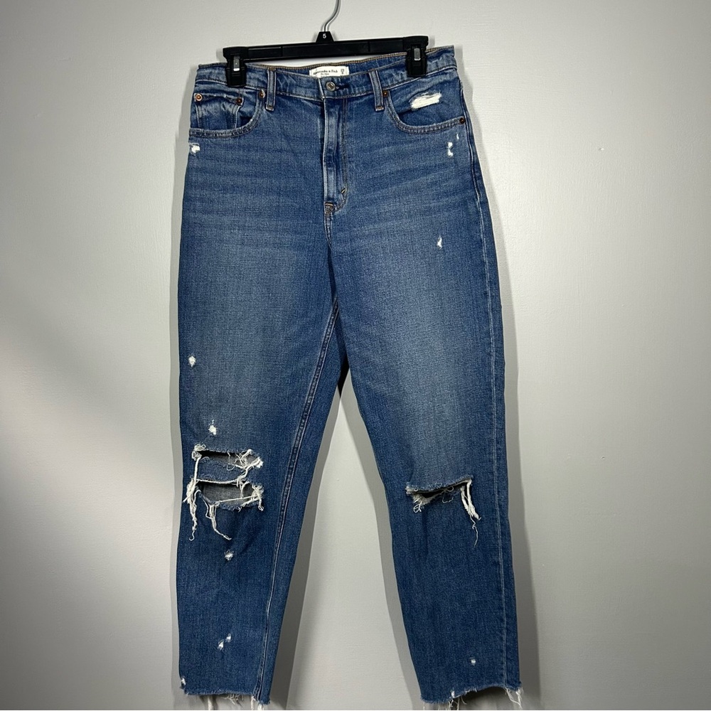 Abercrombie and fitch the mom high rise size 8 long